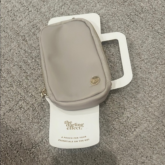 Accessories - NWT THE DARLING EFFECT TUMBLER FANNY PACK